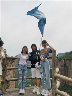 �����Ɏ������Ɏ��F��