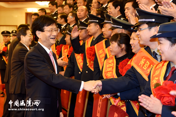 �Ͻ����c���Č�ȫ����(y��u)�㱣������(w��)��˾��(y��u)�㱣���T������Մ�r���{(di��o) ��������(w��)���R �������؟(z��)�� �Գք�(chu��ng)�����I(l��ng) �������ȫ��Ⱥ������ؔ�a(ch��n)��ȫ�Ҍ����o(h��)�� ������ϯ��Մ�����ڱ��ô�����vԒ