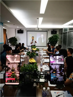 ��͢���ɷ��ռ��F���ǻ۹��� �����o������I��ɳ����