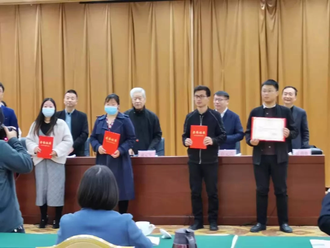 ���ݷ���Ԯ�������߄��D�Ɏ��@��(ji��ng)