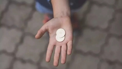 ��͢�f�������g���J�m������10���y�c����