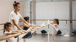 ��͢�f����5�qŮͯ�������������c���Ƿ��؟��